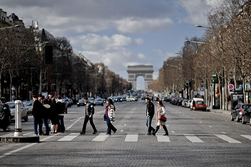 Photographer in Paris  (17)