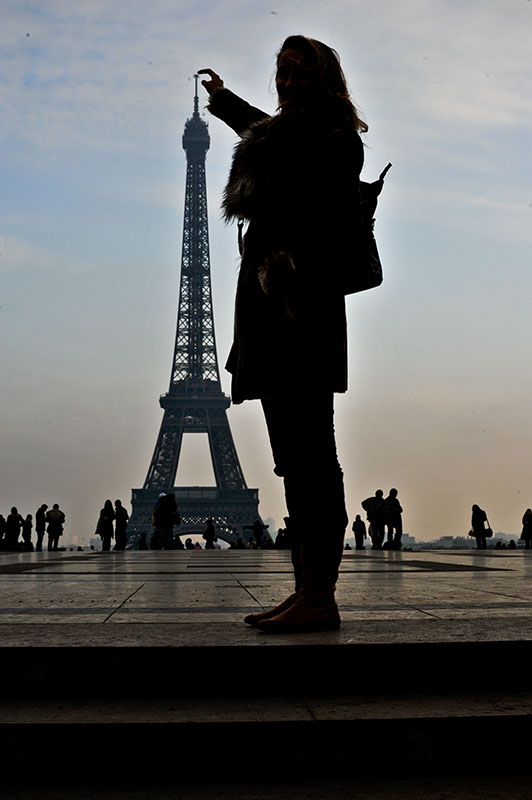 Cliché image of the Eiffel tower forced prespective