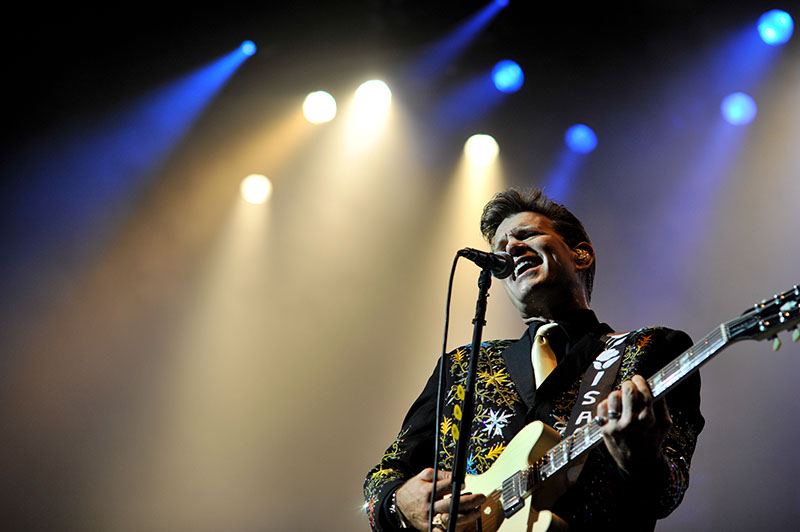 images of Chris Isaak (6)