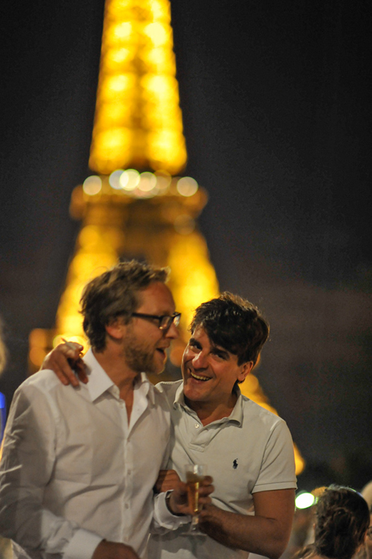 Secret White Party in Paris under the Eiffel Tour  (44)